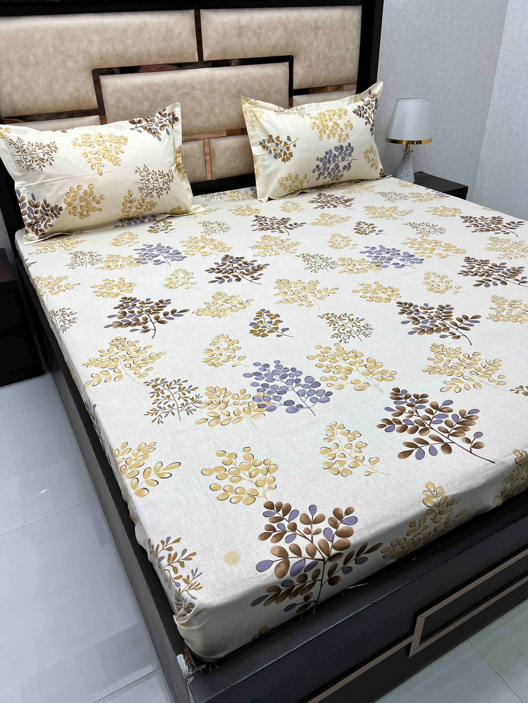 A-3714 - Pure Cotton 180 TC Super King Size Double Bedsheet (274X304) with Two Pillow Covers (50X76)