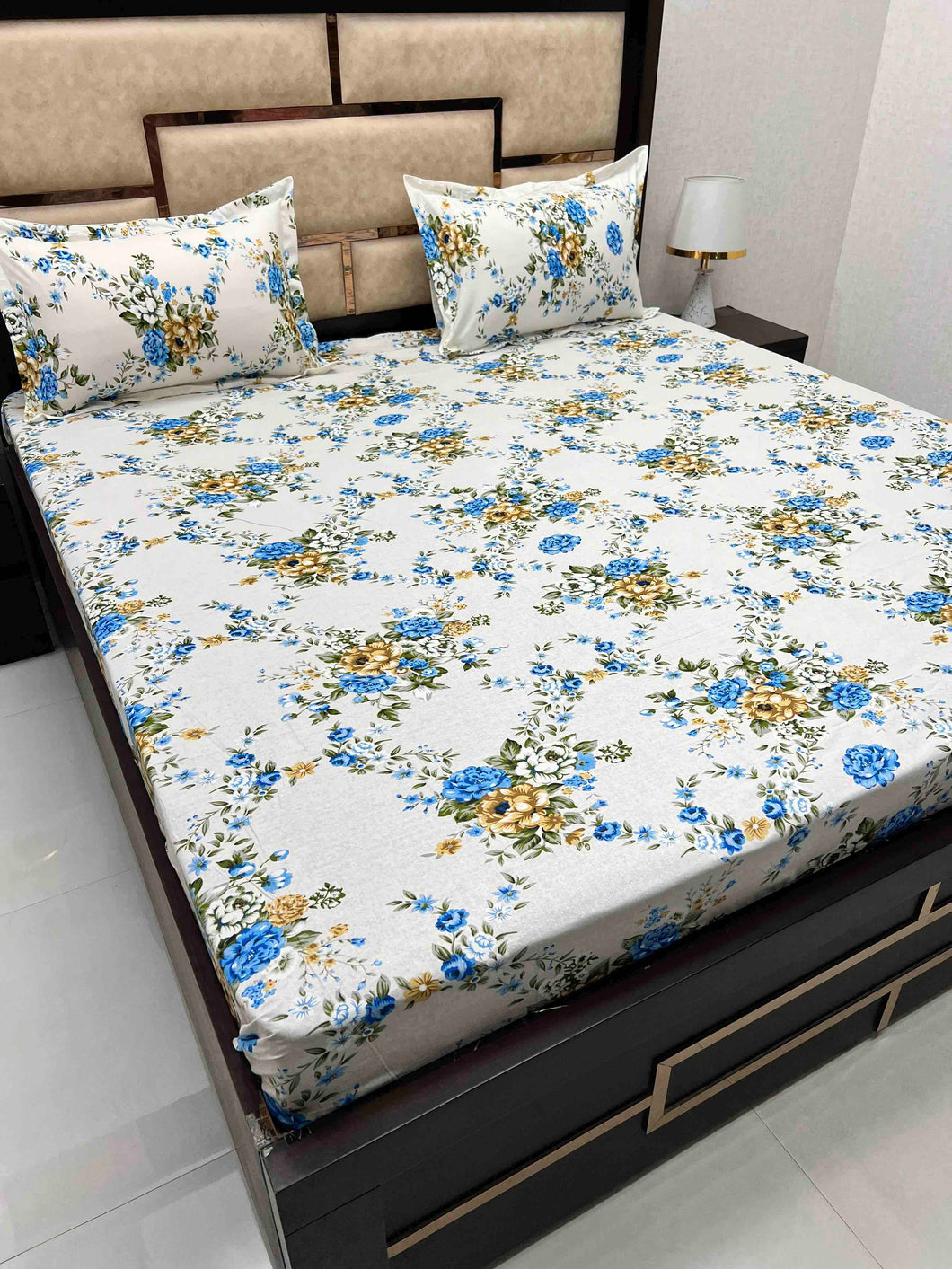 A-3727 - Pure Cotton 180 TC Super King Size Double Bedsheet (274X304) with Two Pillow Covers (50X76)