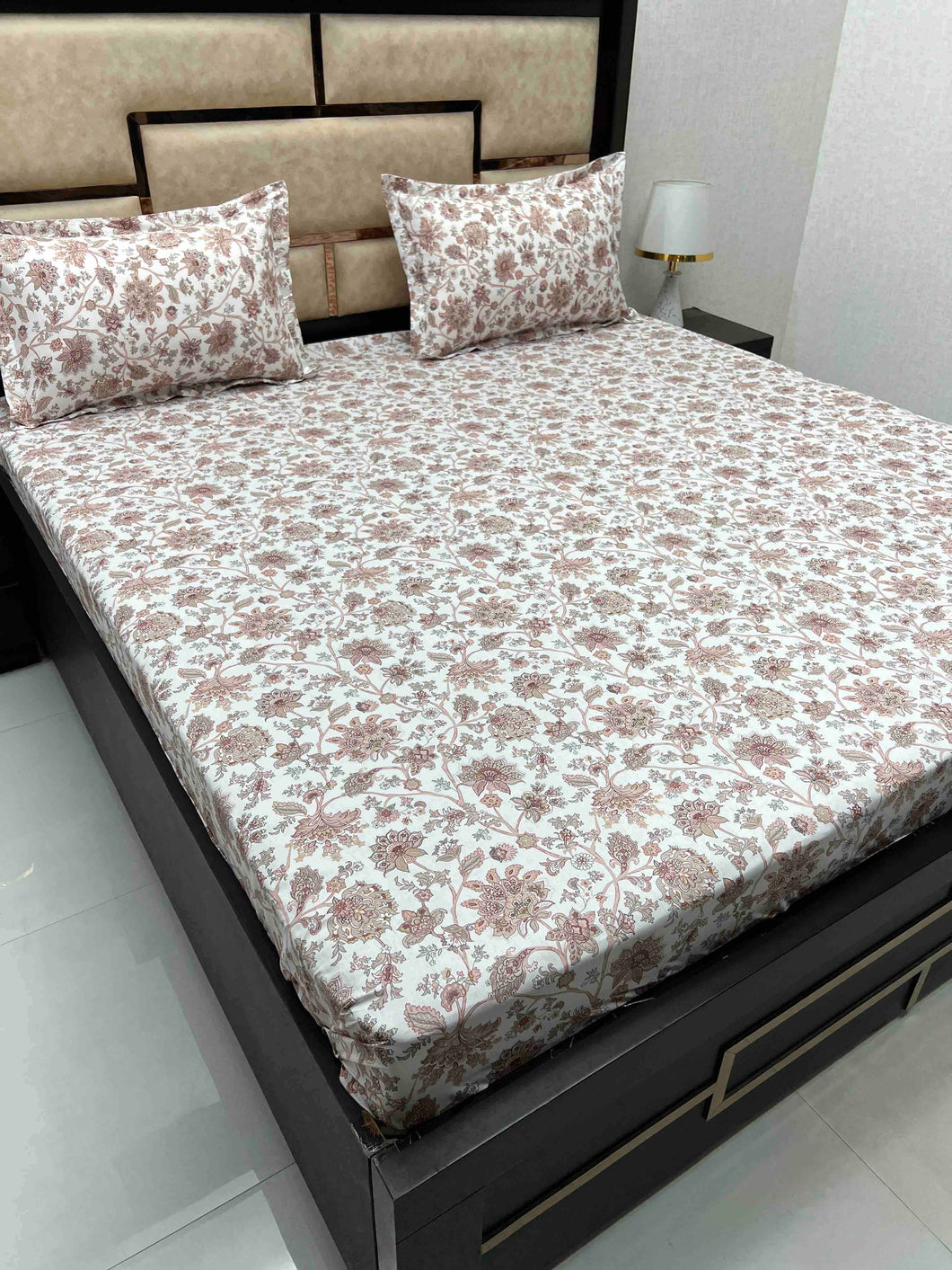 A-3815 - Pure Cotton 210 TC King Size Double Bedsheet (274X274) with Two Pillow Covers (50X76)