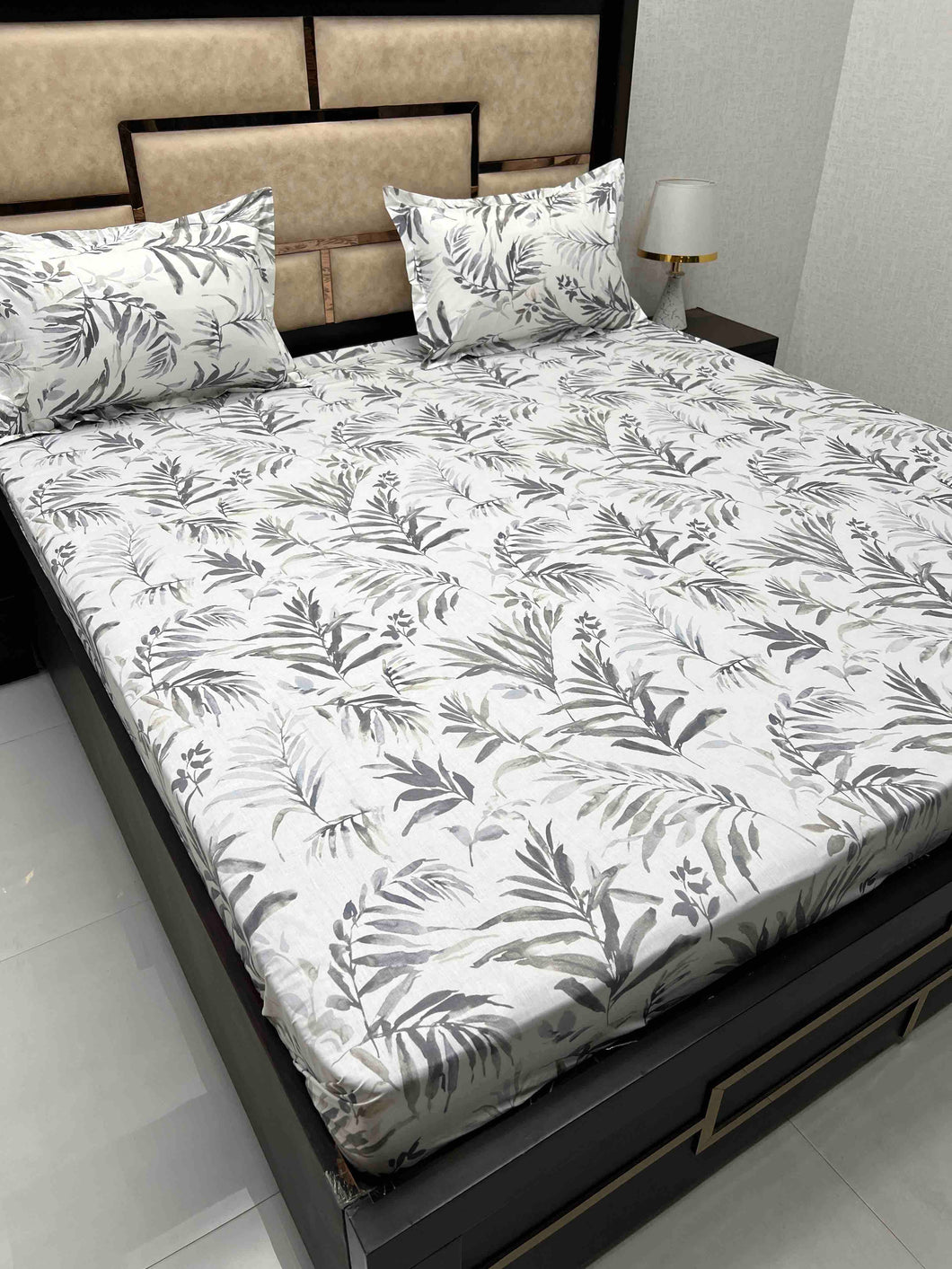 A-3816 - Pure Cotton 210 TC King Size Double Bedsheet (274X274) with Two Pillow Covers (50X76)