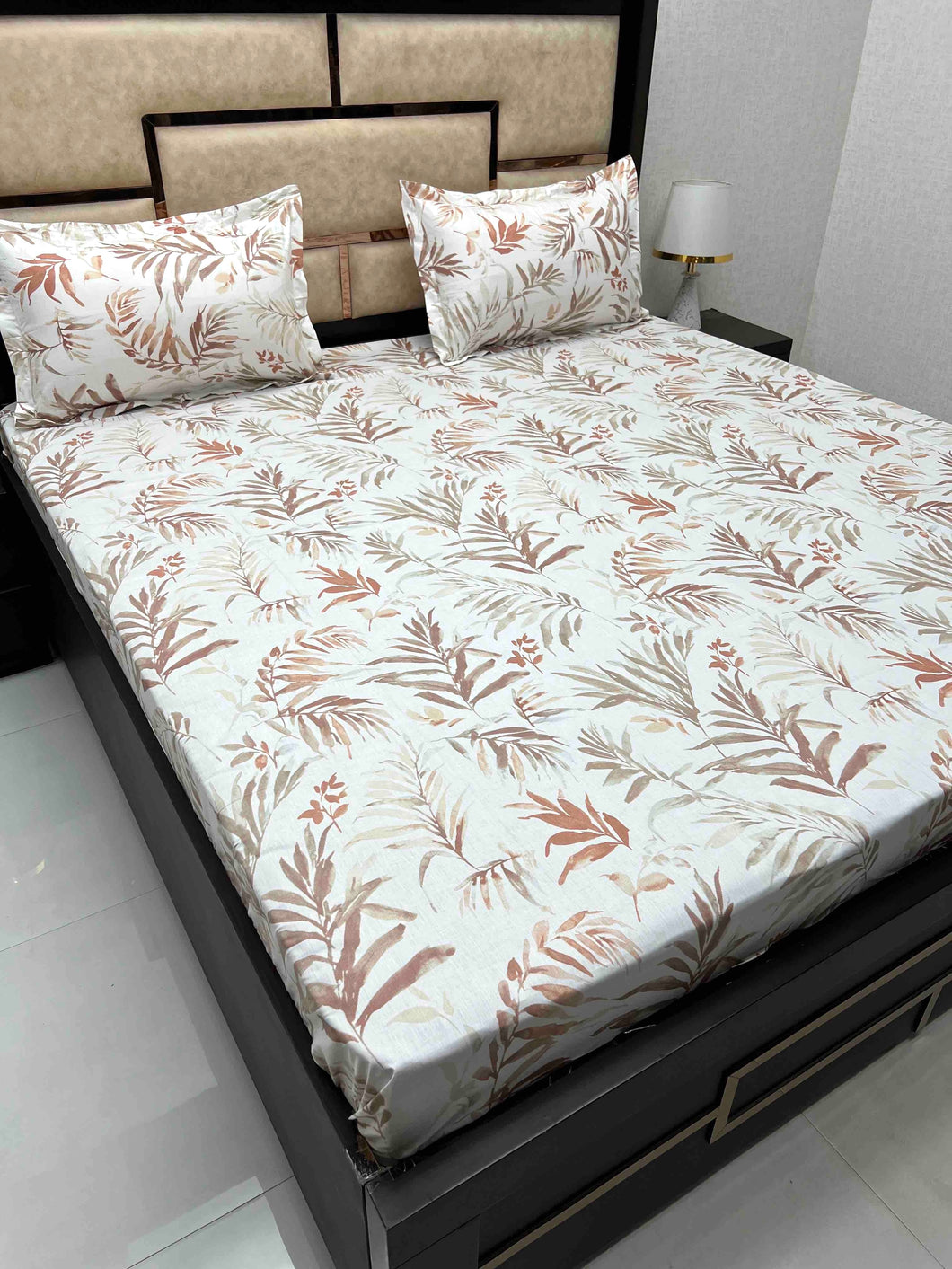A-3819 - Pure Cotton 210 TC King Size Double Bedsheet (274X274) with Two Pillow Covers (50X76)