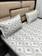 Load image into Gallery viewer, A-3836 - Pure Cotton 250 TC Queen Size Double Bedsheet (228X254) with Two Pillow Covers (43X68)
