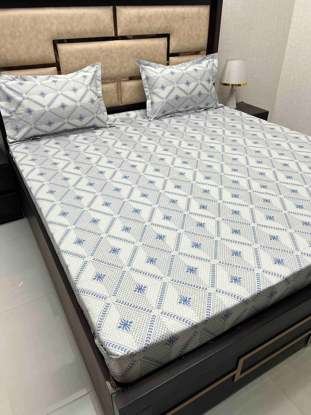 A-3837 - Pure Cotton 250 TC Queen Size Double Bedsheet (228X254) with Two Pillow Covers (43X68)