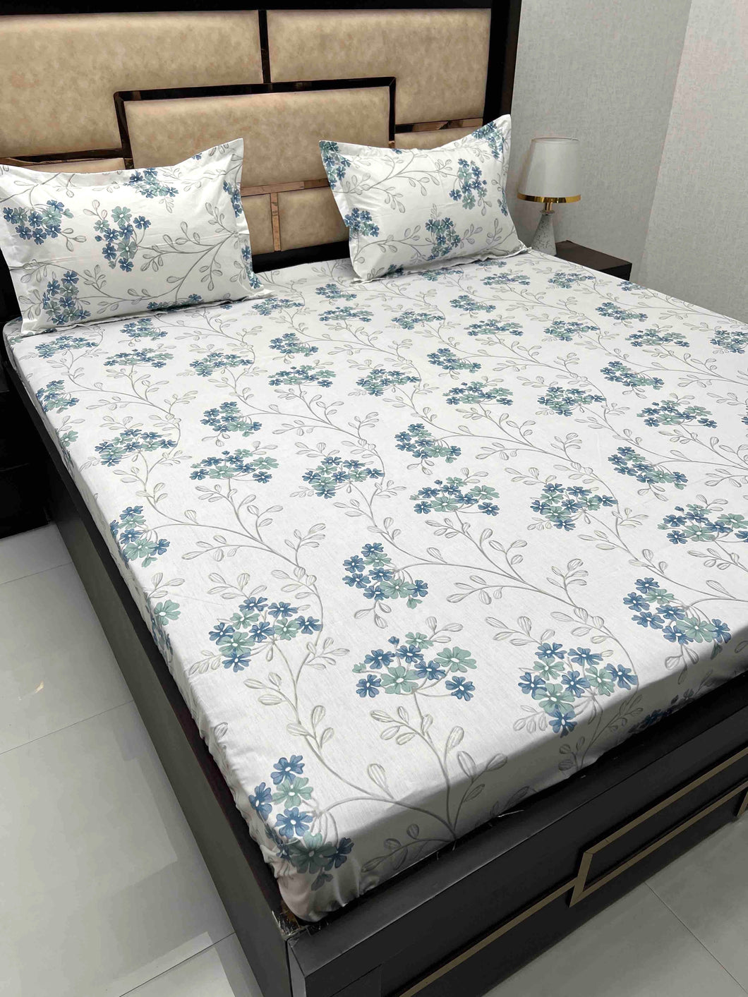 A-3864 - Pure Cotton 210 TC King Size Double Bedsheet (274X274) with Two Pillow Covers (50X76)