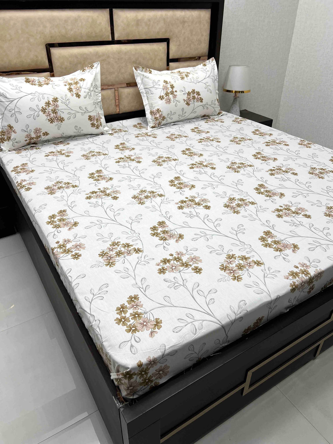 A-3867 - Pure Cotton 210 TC King Size Double Bedsheet (274X274) with Two Pillow Covers (50X76)
