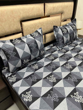 Load image into Gallery viewer, A-3922 - Pure Cotton 180 TC King Size Double Bedsheet (274X274) with Two Pillow Covers (50X76)
