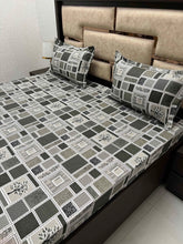 Load image into Gallery viewer, A-3925 - Pure Cotton 180 TC King Size Double Bedsheet (274X274) with Two Pillow Covers (50X76)
