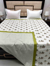 Load image into Gallery viewer, A-3351 - Pure Cotton King Size 180 TC Reversible Double Bed Dohar / Blanket / AC Comforter with Warm Cotton Sheet Layer Inside (221X246)
