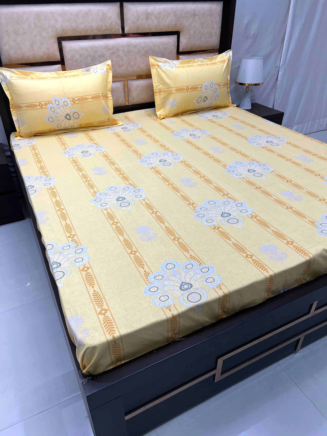A-3547 - Pure Cotton 180 TC Queen Size Double Bedsheet (228X254) with Two Pillow Covers (43X68)