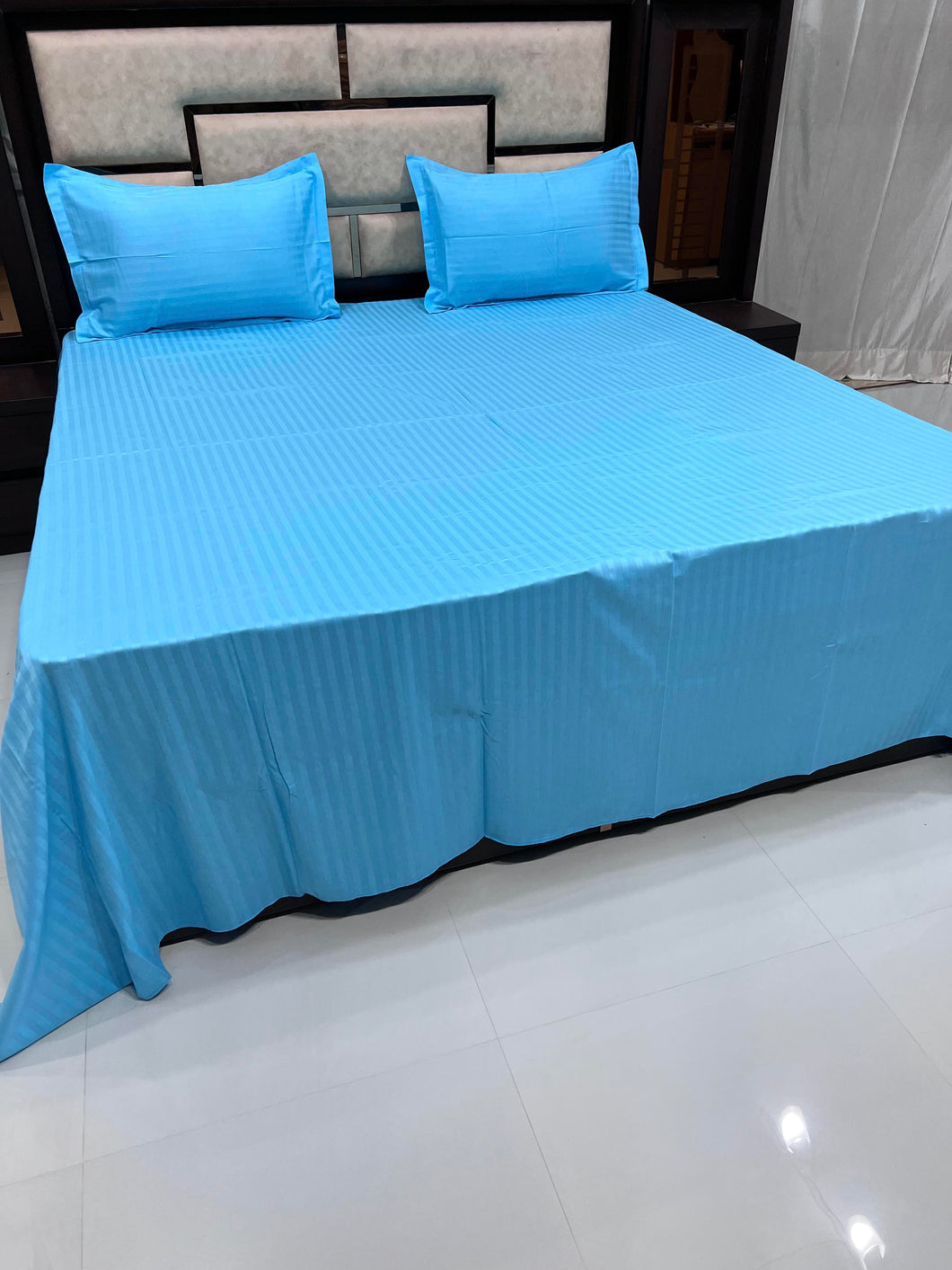 A-1973 - Pure Cotton 210 TC King Size Plain Double Bedsheet (274X274) with Two Pillow Covers (50X76)